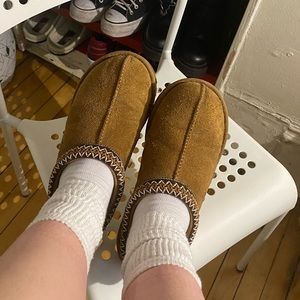UGG Tasman slipper in Chestnut